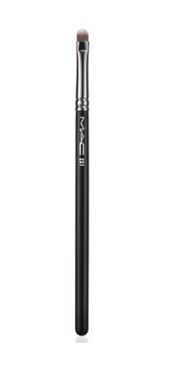 MAC Brush - 170 Synthetic Rounded Slant Foundation