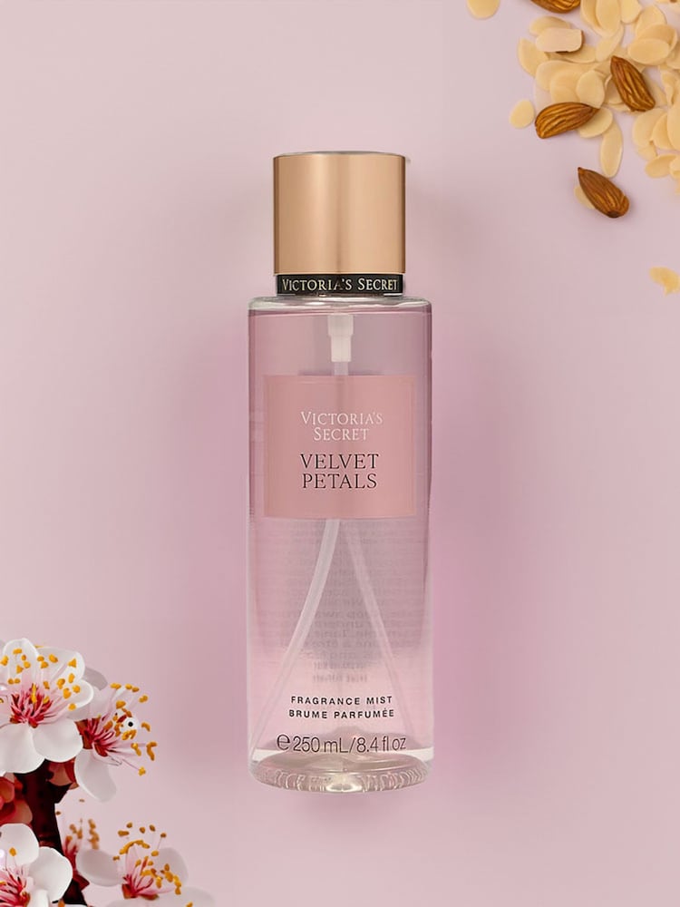 Victoria's Secret Velvet Petals Bliss Body Mist 250ml
