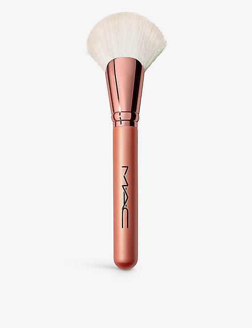 MAC 143S Bronze Fan Brush